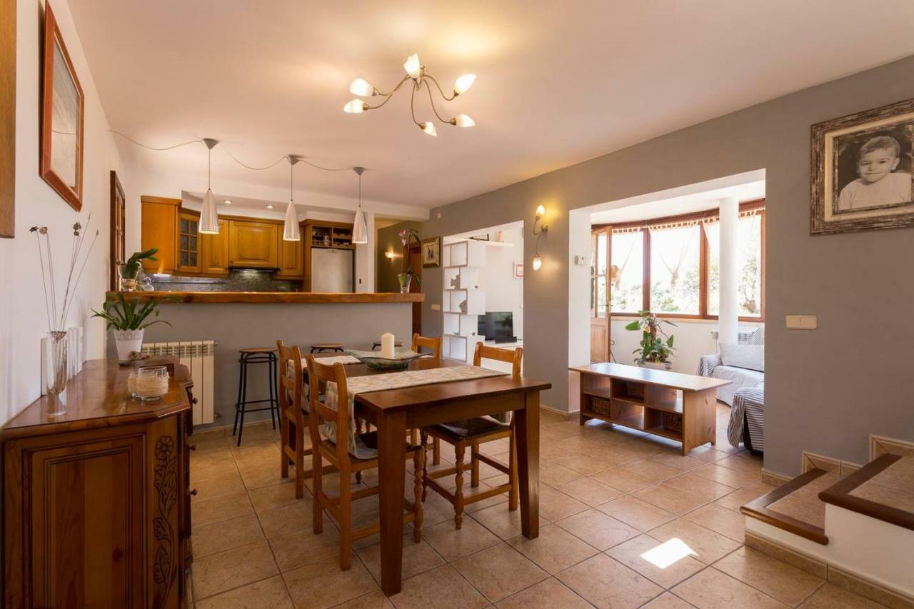 Home In Tramuntana Port des Canonge Exterior photo