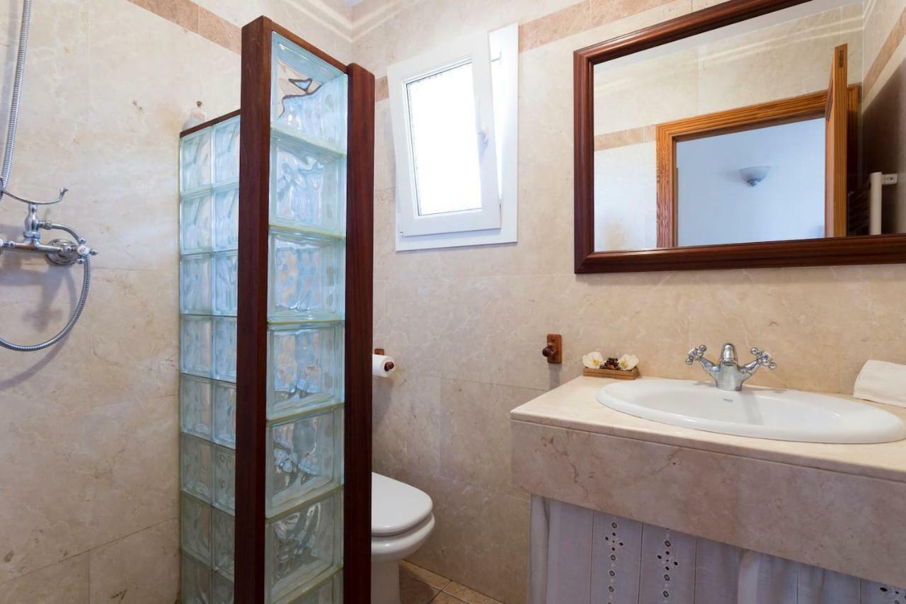 Home In Tramuntana Port des Canonge Exterior photo