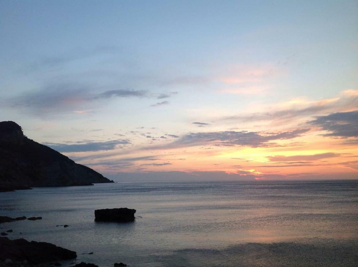 Home In Tramuntana Port des Canonge Exterior photo